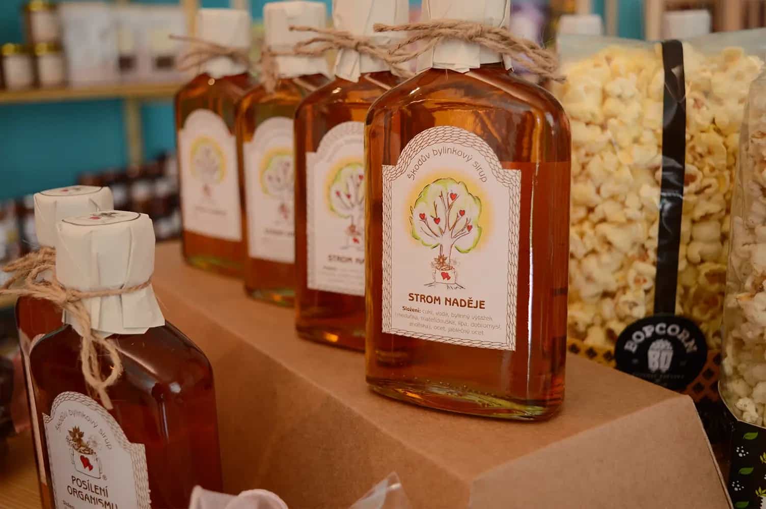 Kavárna a palačinkárna Duhový Jednorožec - Sirup Strom naděje